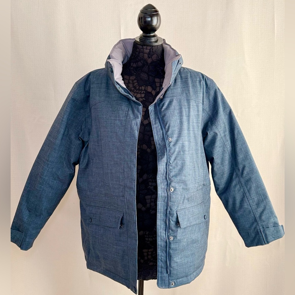 L.L. Bean Men's Navy Puffer Jacket